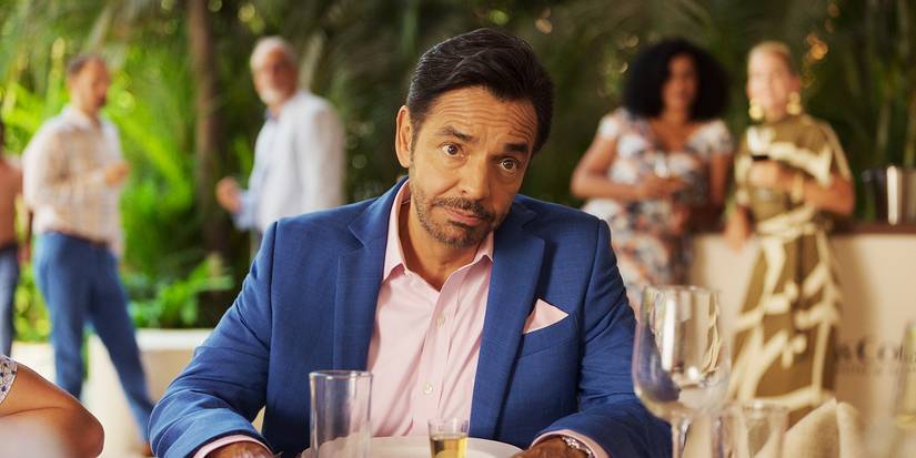 Eugenio Derbez seated at a restaurant in Acapulco Season 3