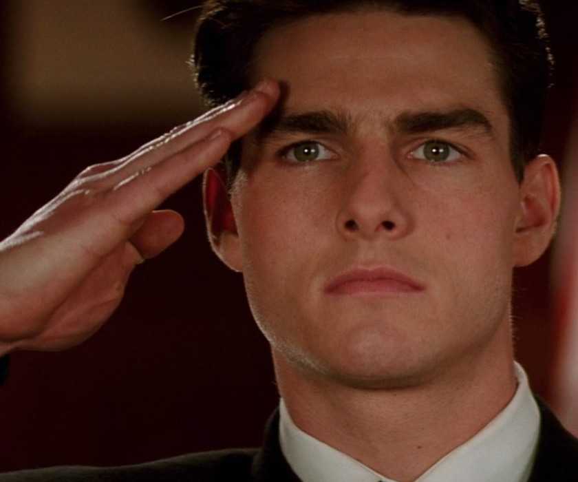 Tom Cruise as Lieutenant Kaffee saluting in uniform in A Few Good Men