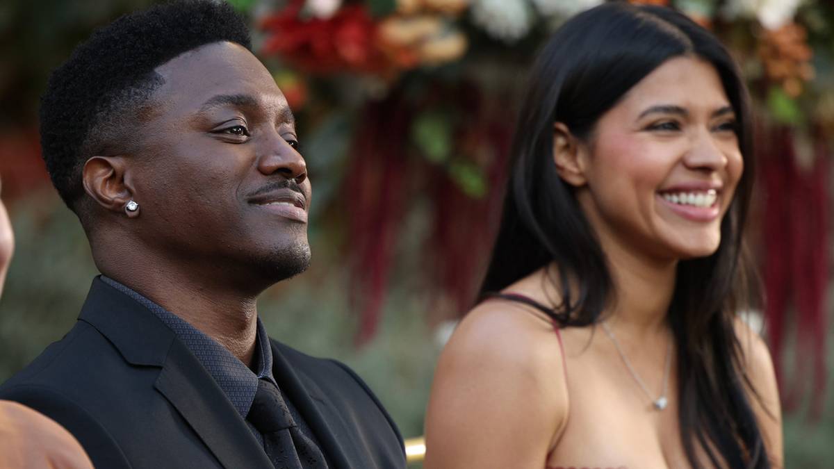 'The Rookie' 100th Episode Sneak Peek — Thorsen & Juarez Hug It Out