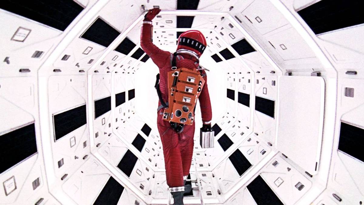 10 Sci-Fi Movie Masterpieces So Great That They Became the Blueprint