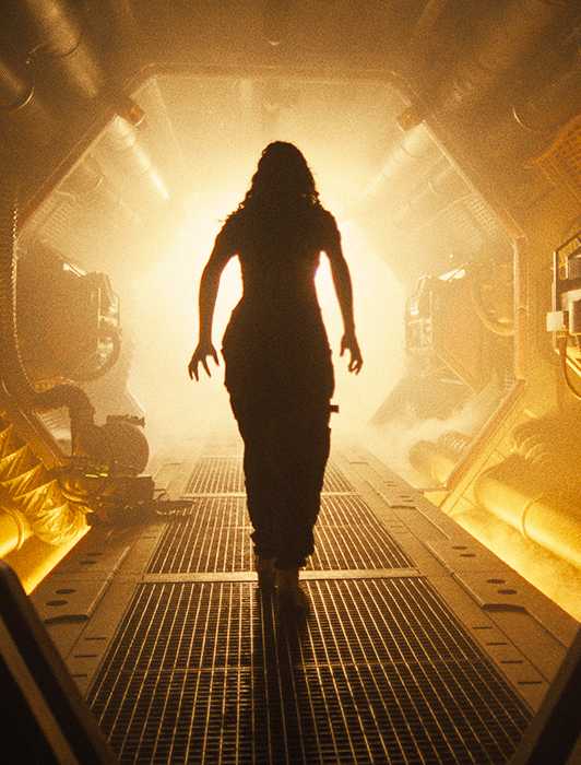 Fede Álvarez Isn't Cutting Away from Xenomorph Kills in 'Alien: Romulus'