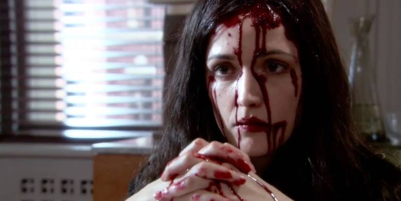 A bloodied, dream version of Ellen (Rose Byrne) in Damages.