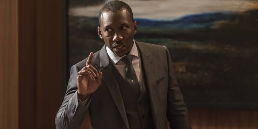 Cornell Stokes talking in Luke Cage