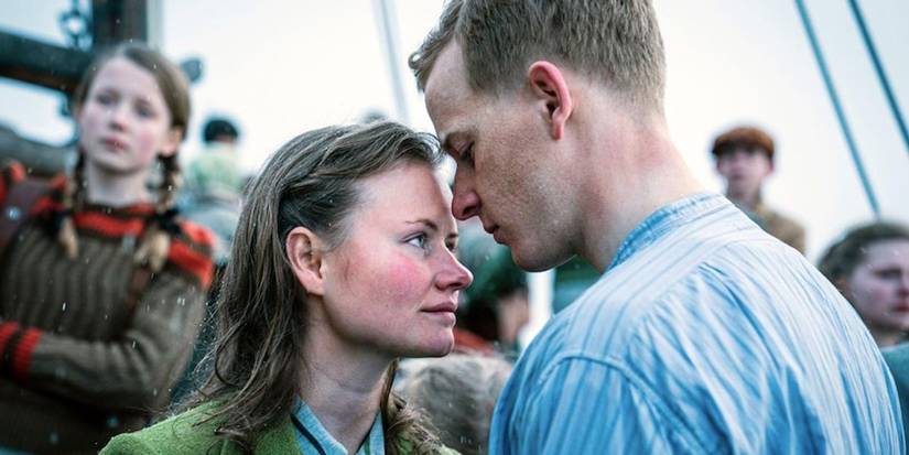 Carl Martin Eggesbø as Gunnar leaning on Kristine Hartgen as Ingrid in Narvik