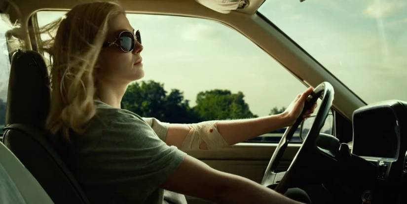 Amy Dunne driving a car in Gone Girl (2014)