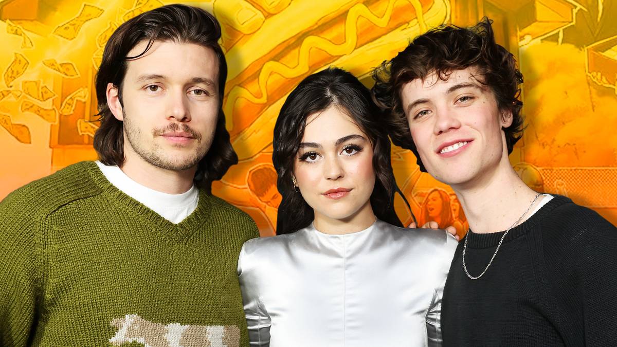 'Snack Shack' Cast Discuss Their R-Rated Comedy & Making Out With a Mirror