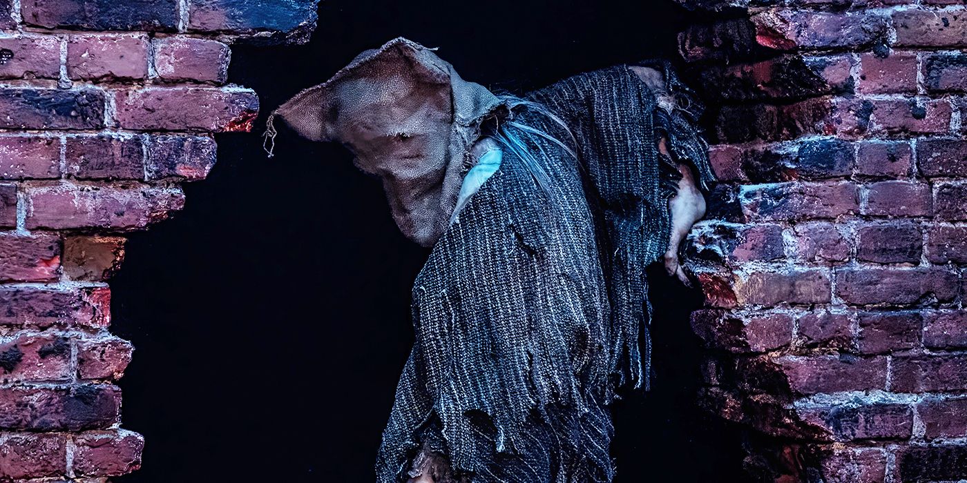 'Baghead' Review — This Horror Movie Will Make You Want to Cover Your Eyes