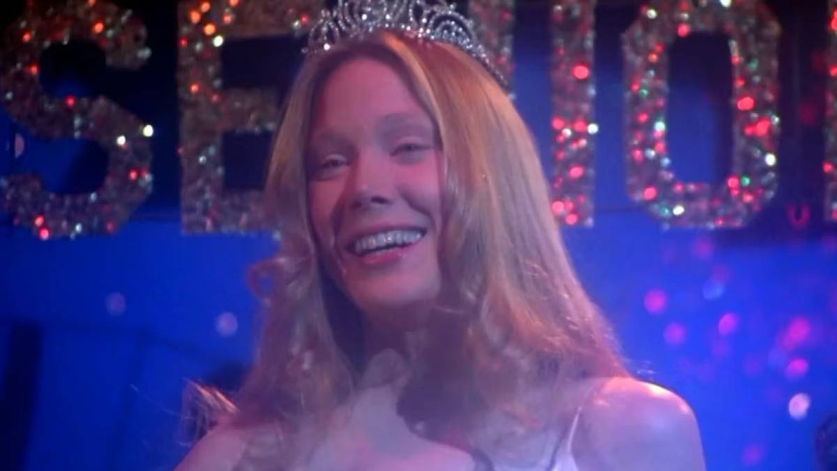 Mike Flanagan's 'Carrie' Series Finds Its Sue Snell in a 'Resident Evil'  Star, image size:1200x675