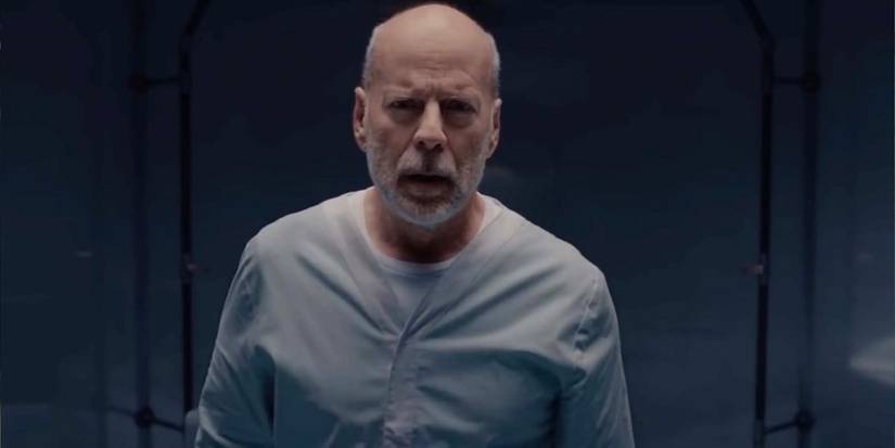 David Dunn (Bruce Willis) in his cell at Raven Hill Memorial in 'Glass'