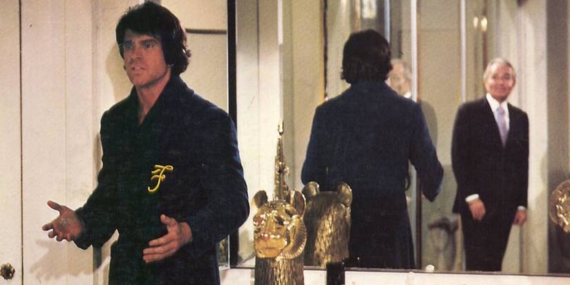 Warren Beatty as Joe Pendleton talking to James Mason as Mr. Jordan in Heaven Can Wait