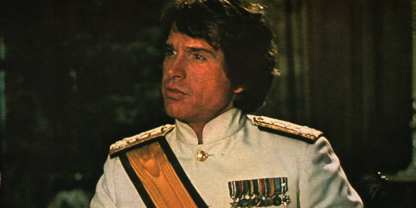 Warren Beatty as Joe Pendleton in a Naval uniform in Heaven Can Wait