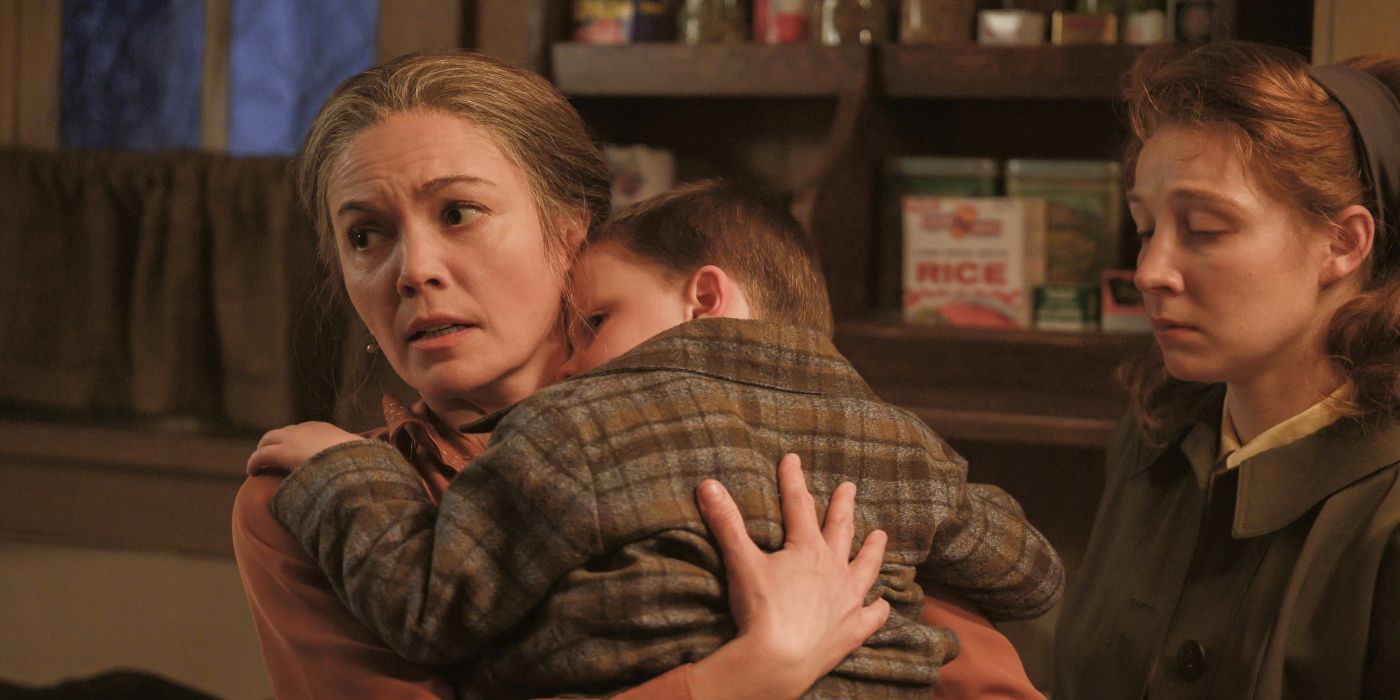 Diane Lane and Kayli Carter in Let Him Go