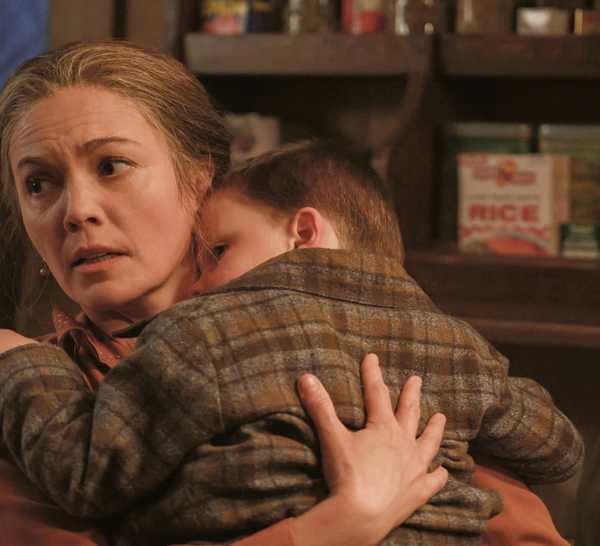 Diane Lane and Kayli Carter in Let Him Go