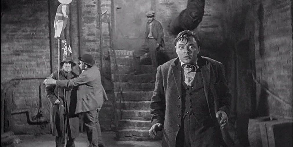 'M' Lorre faces jury