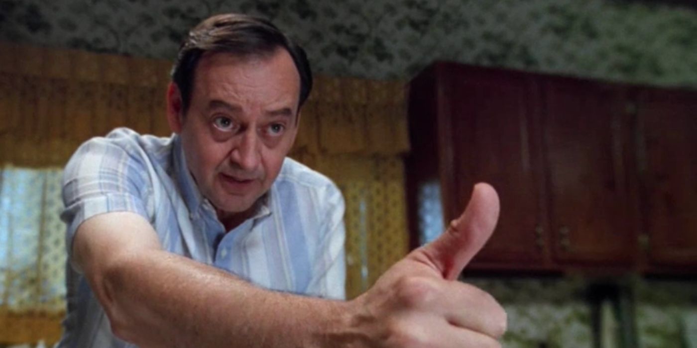 Joe Flaherty Played One of the Best TV Dads on 'Freaks and Geeks'