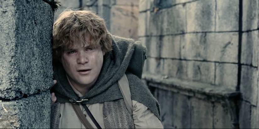 Samwise Gamgee giving a speech as he leans against a column in 'The Lord of the Rings: The Two Towers'.