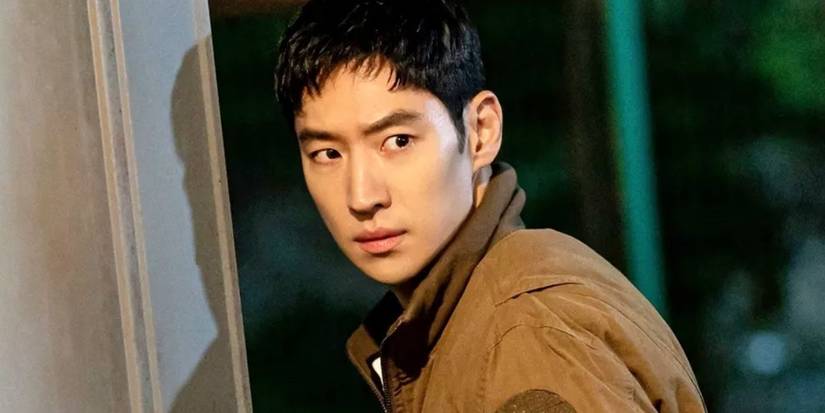 A young man turning aorund in Taxi Driver 2