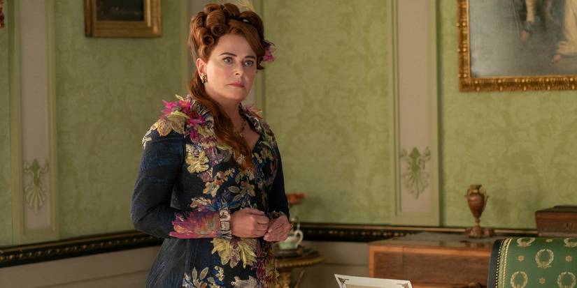Polly Walker looking anxious in Bridgerton Season 3 Episode 1