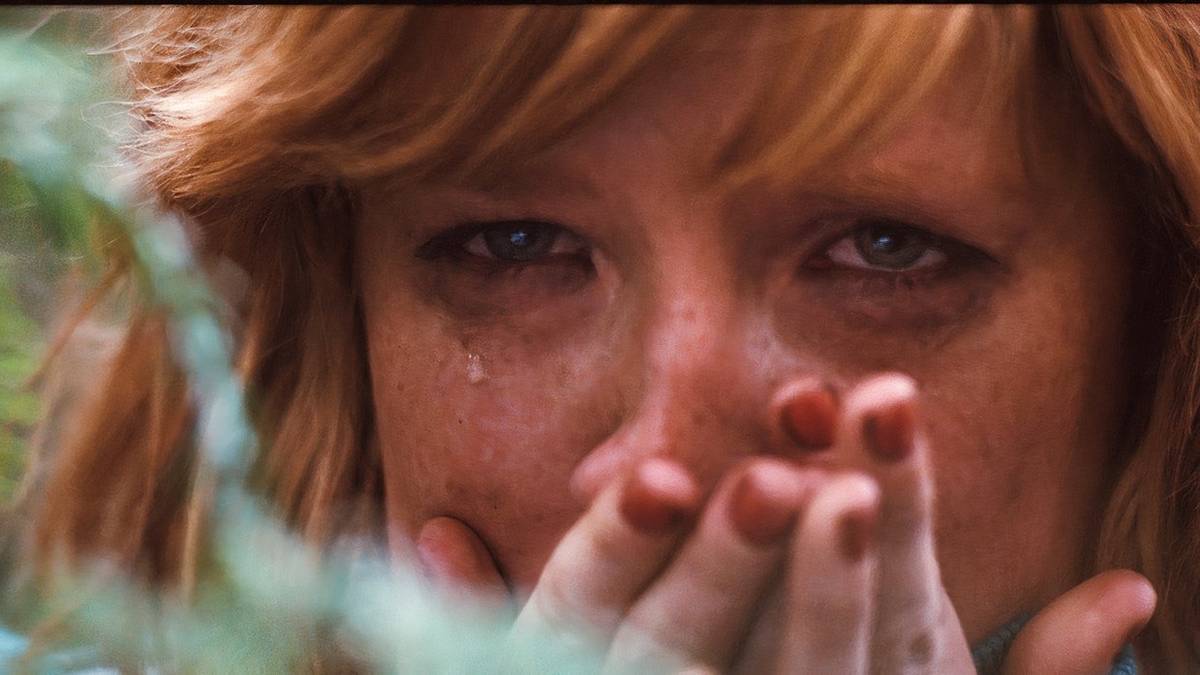 Kelly Reilly as Jenny looking horrified in Eden Lake 