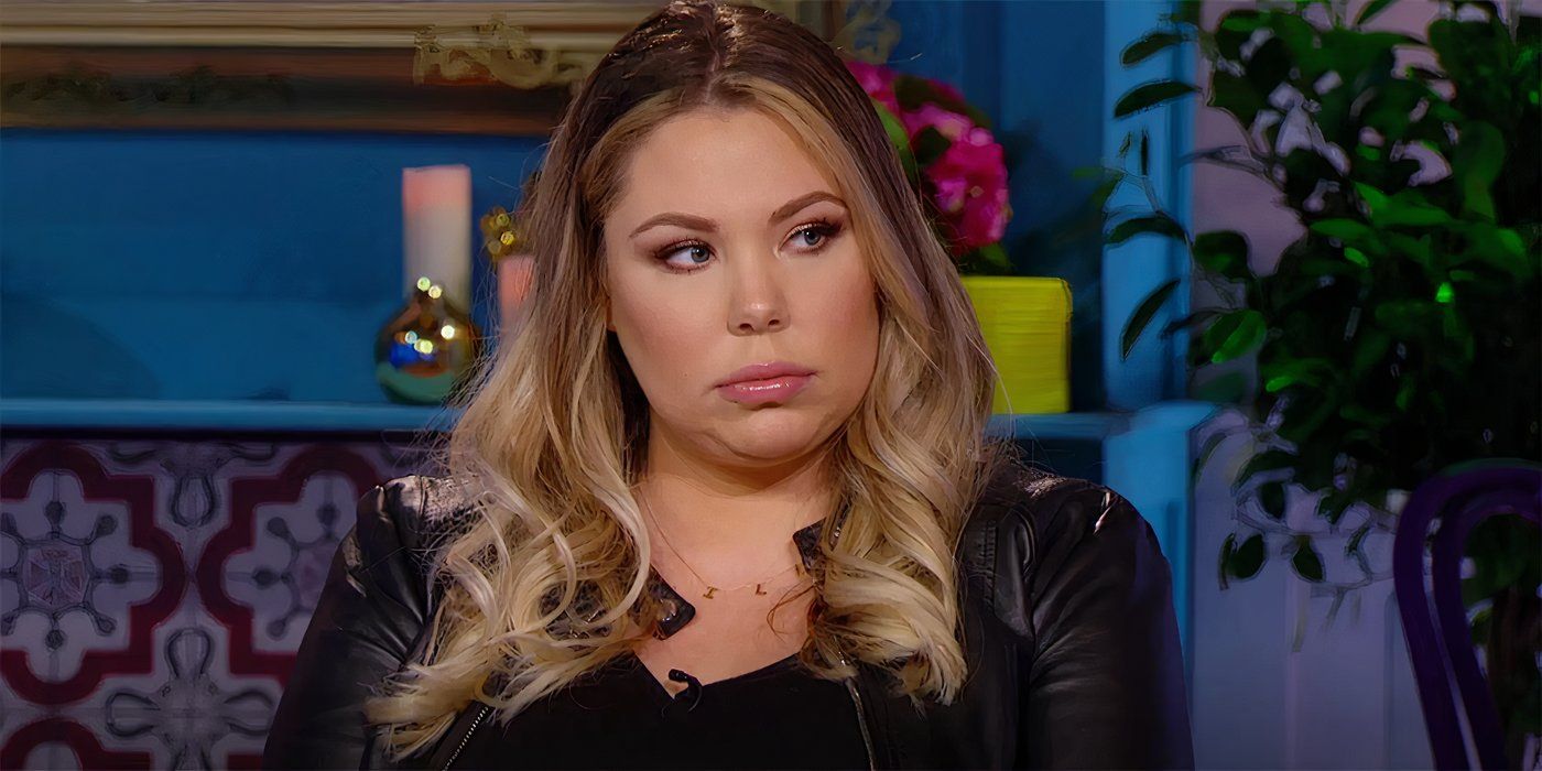 Kailyn Lowry from Teen Moms side eyeing someone