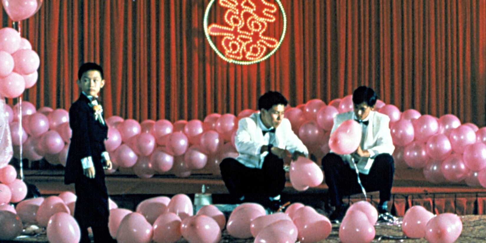 A couple kissing in Yi Yi