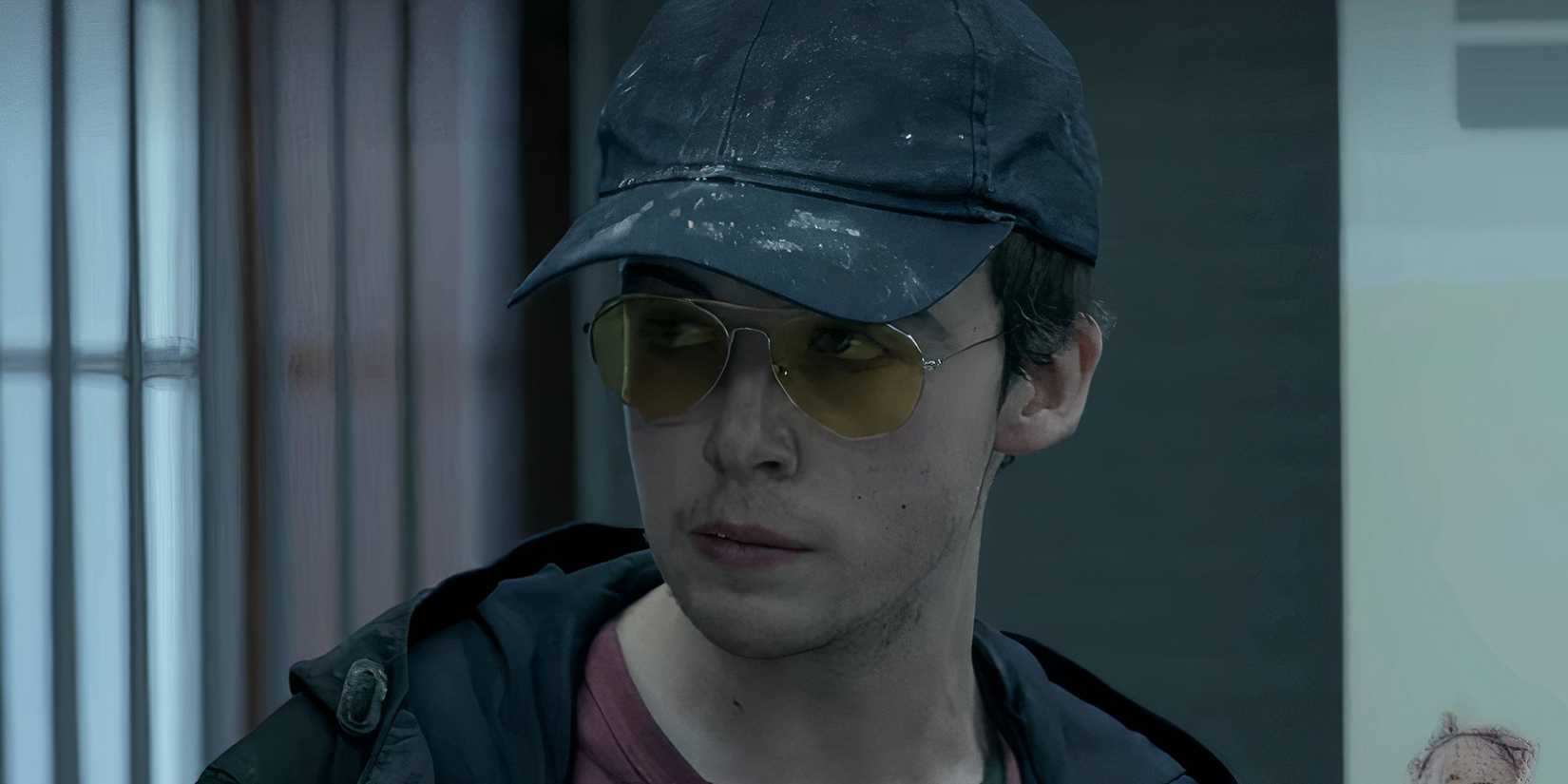 Alex Lawther as Kenny in Black Mirror Shut up and Dance