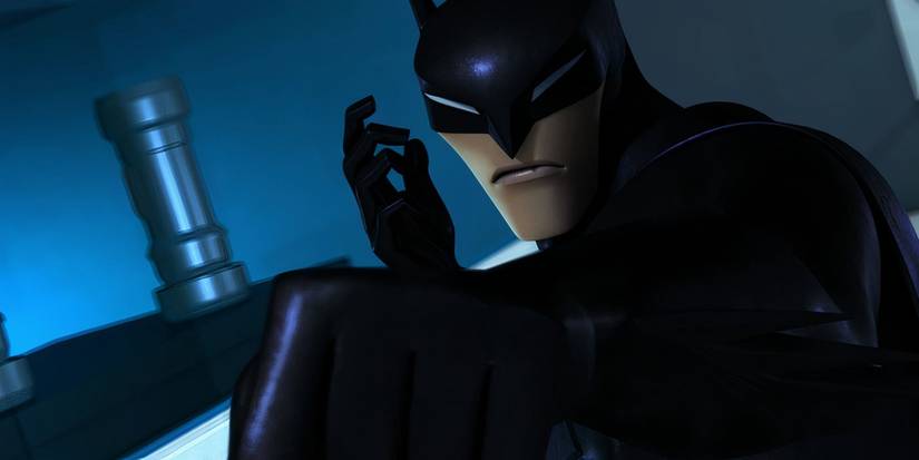 Batman in a fighting stance in Beware the Batman