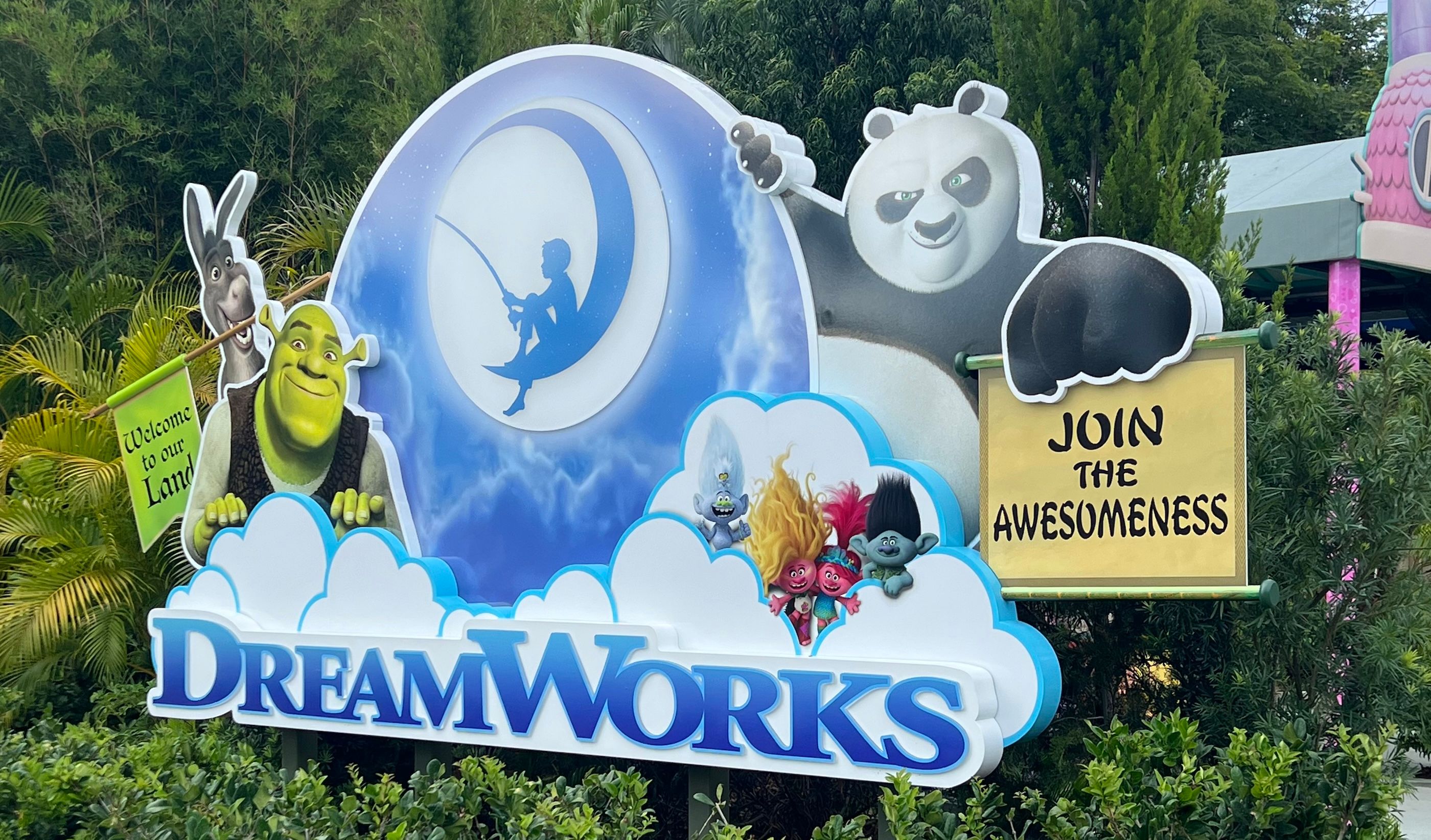 Check Out Universal Studios Orlando's New DreamWorks Land and Its ...