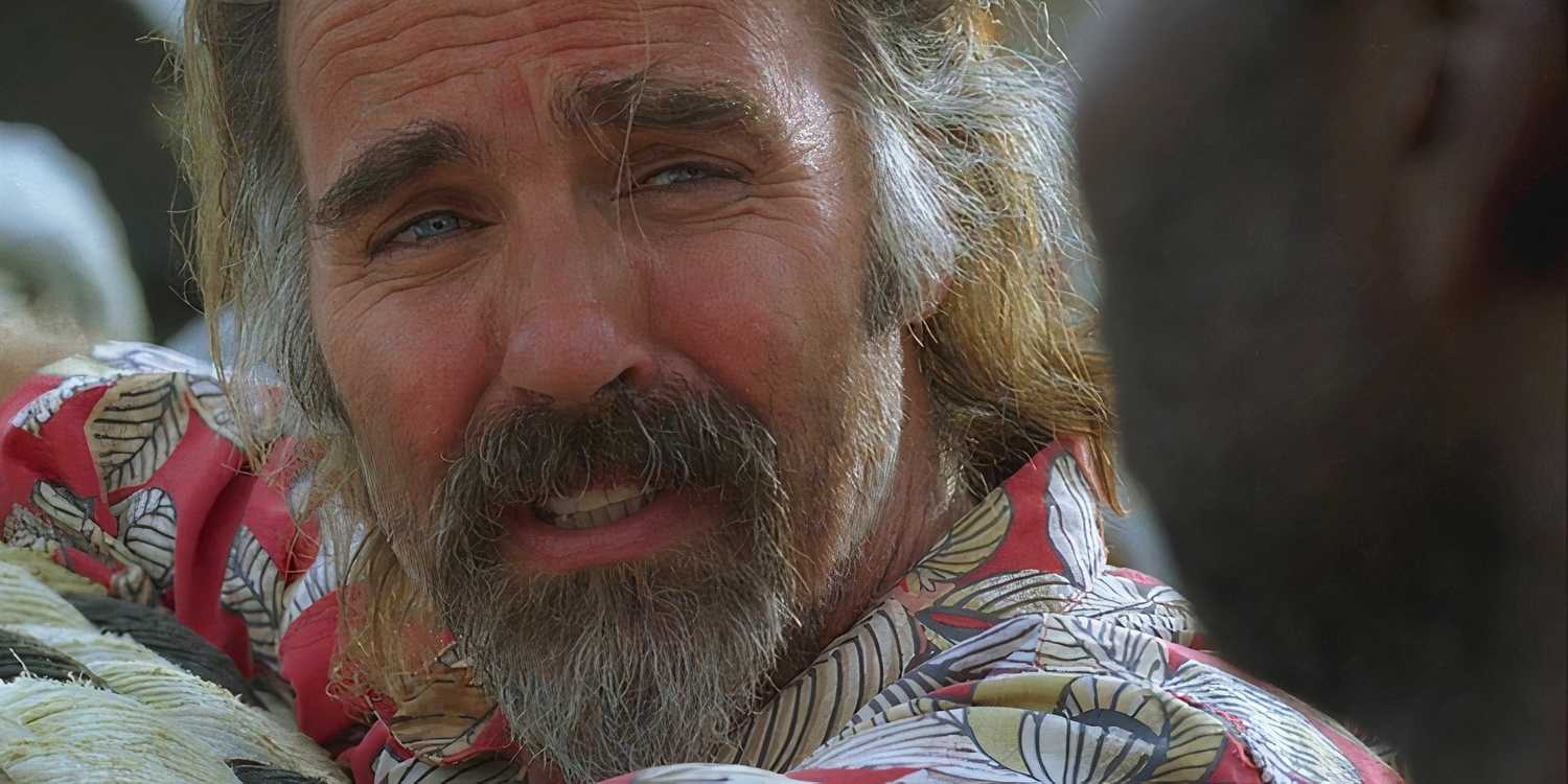 Frank Lapidus (played by Jeff Fahey), chats with Michael Dawson (Harold Perrineau), onboard the freighter in Lost’s Season 4 Episode ‘Meet Kevin Johnson.’