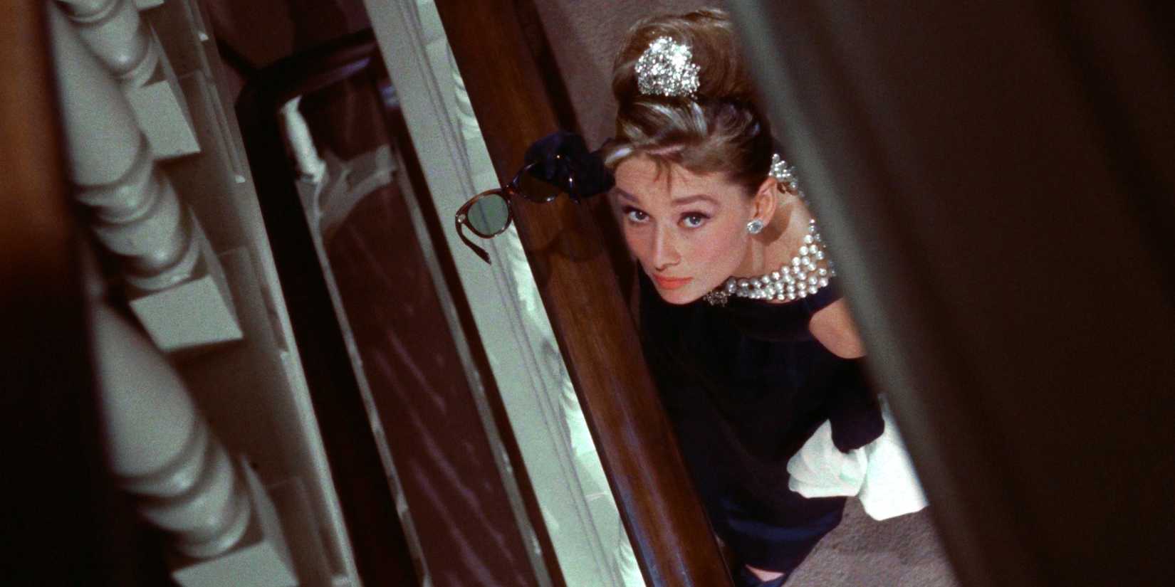 Holly-Comes-Home-Breakfast-at-Tiffanys