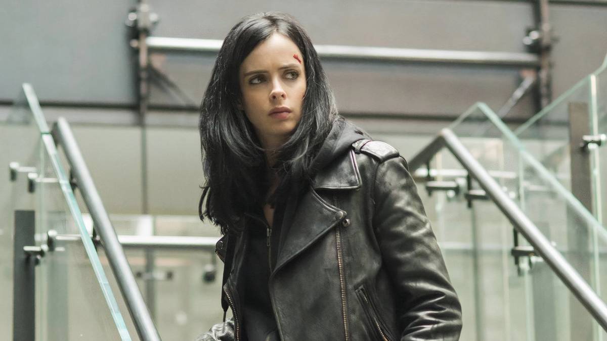 MCU Exclusive: 'Jessica Jones' Star Hints at Massive Return in 'Daredevil: Born Again'!