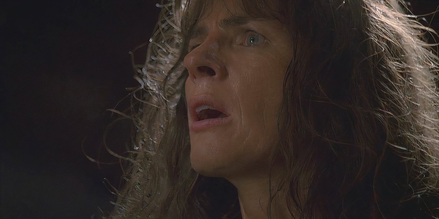 Danielle Rousseau (played by Mira Furlan), stares into space, recalling how she heard whispers in the jungle in Lost’s Season 1 Episode ‘Solitary.’