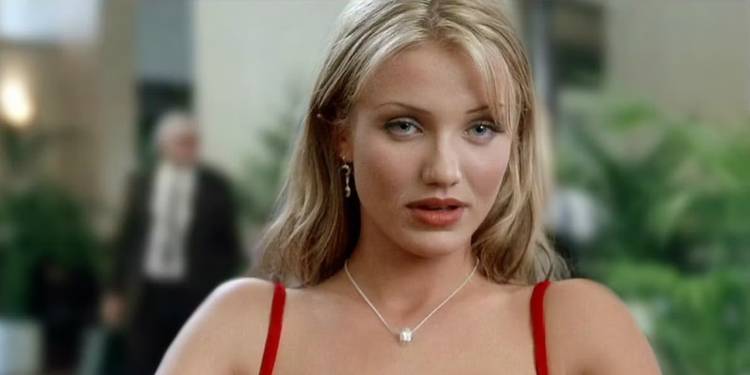 Cameron Diaz's Role in 'The Mask' Was a Happy Accident Cameron Diaz's Role in 'The Mask' Was a Happy Accident