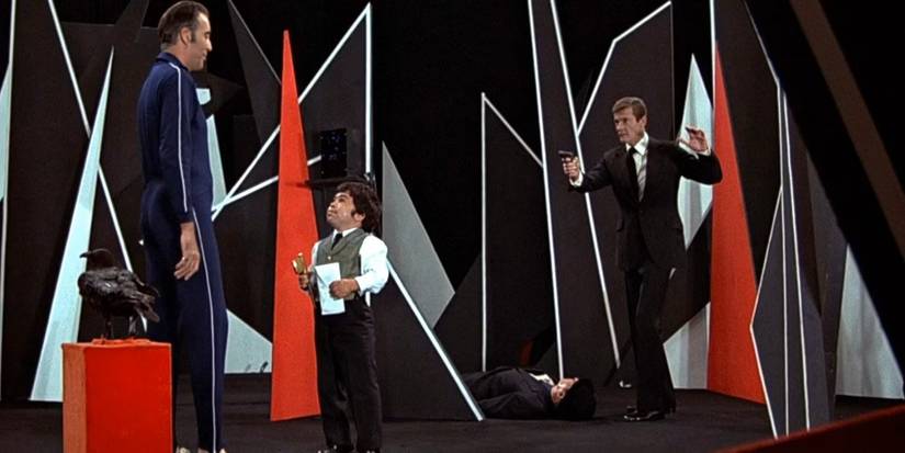 Francisco Scaramanga (Christopher Lee) and his manservant plot the assassination of James Bond.