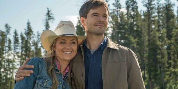 Amber Marshall as Amy Fleming and Graham Wardle as Ty Borden on 'Heartland.' hugging