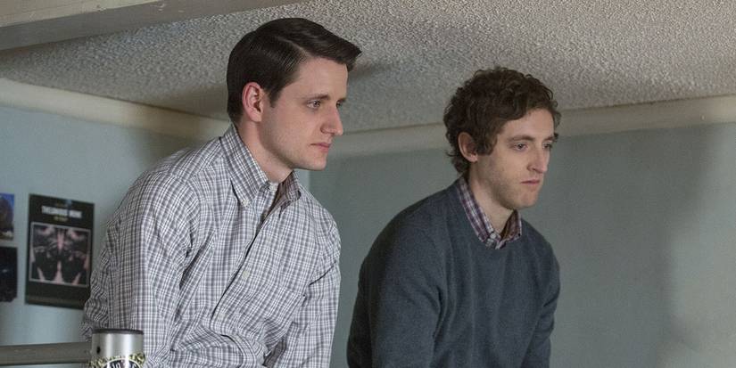 Jared Dunn (Zach Woods) and Richard Hendricks (Thomas Middleditch) reflect together in Silicon Valley.