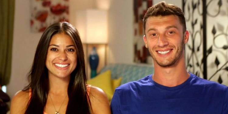 90 Day Fiance' Star Sparks Concern With Cryptic Hospital Photos