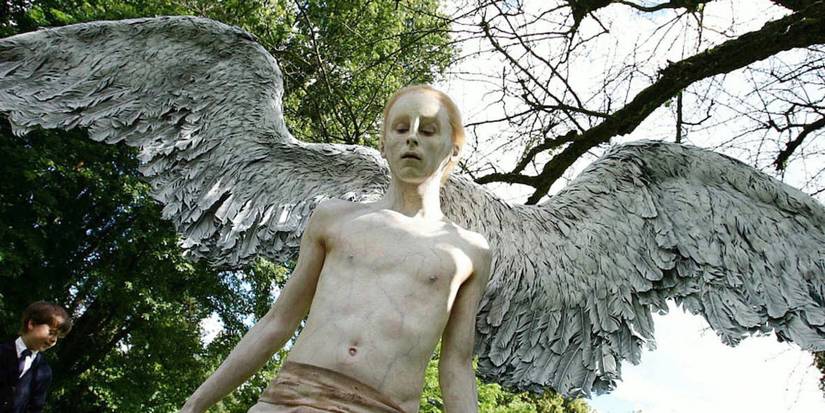 Christopher Redman as a dead angel in Masters of Horror Episode "Cigarette Burns"