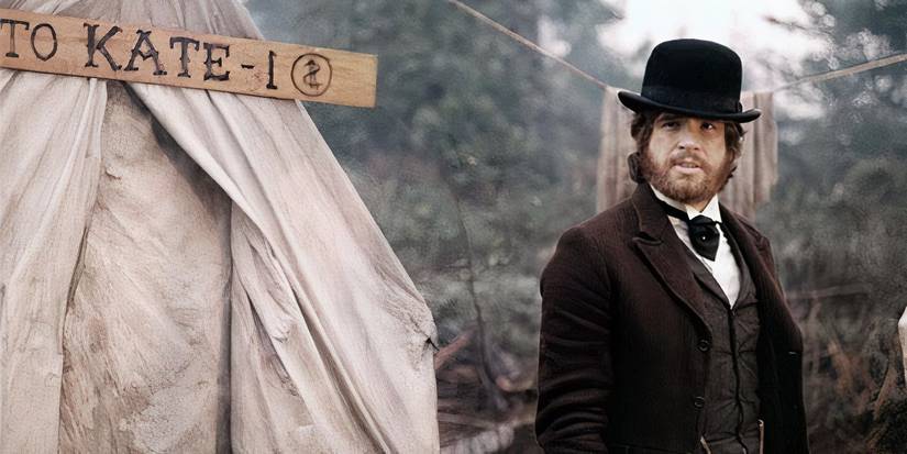 McCabe looking to the distance in McCabe and Mrs. Miller