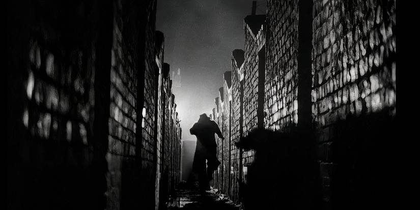 James Mason as Johnny McQueen in Odd Man Out (1947)