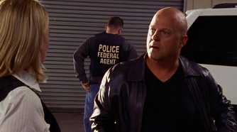 THE SHIELD 20th Television TV Series 2002-2008 With Michael Chiklis As Vic Mackey, A Corrupt And Brutal Detective In The La Police 2nk6hnm THE SHIELD 20th Television TV Series 2002-2008 With Michael Chiklis As Vic Mackey, A Corrupt And Brutal Detective In The La Police 2nk6hnm