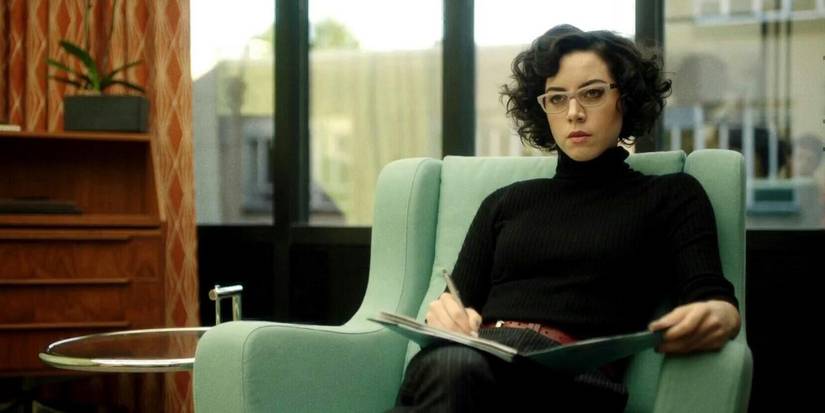 Lenny Busker (Aubrey Plaza) sitting down and taking notes in FX's Legion.