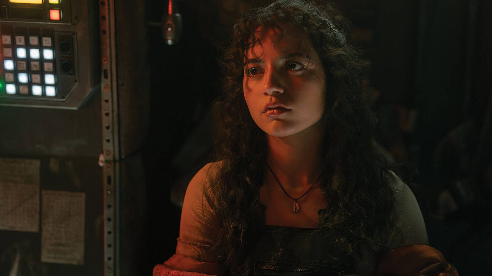Who Plays ‘Alien: Romulus’ Human Alien Offspring & How Tall Is He?