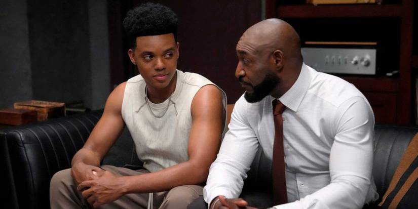 Jabari Banks como Will e Adrian Holmes como Tio Phil em Bel-Air