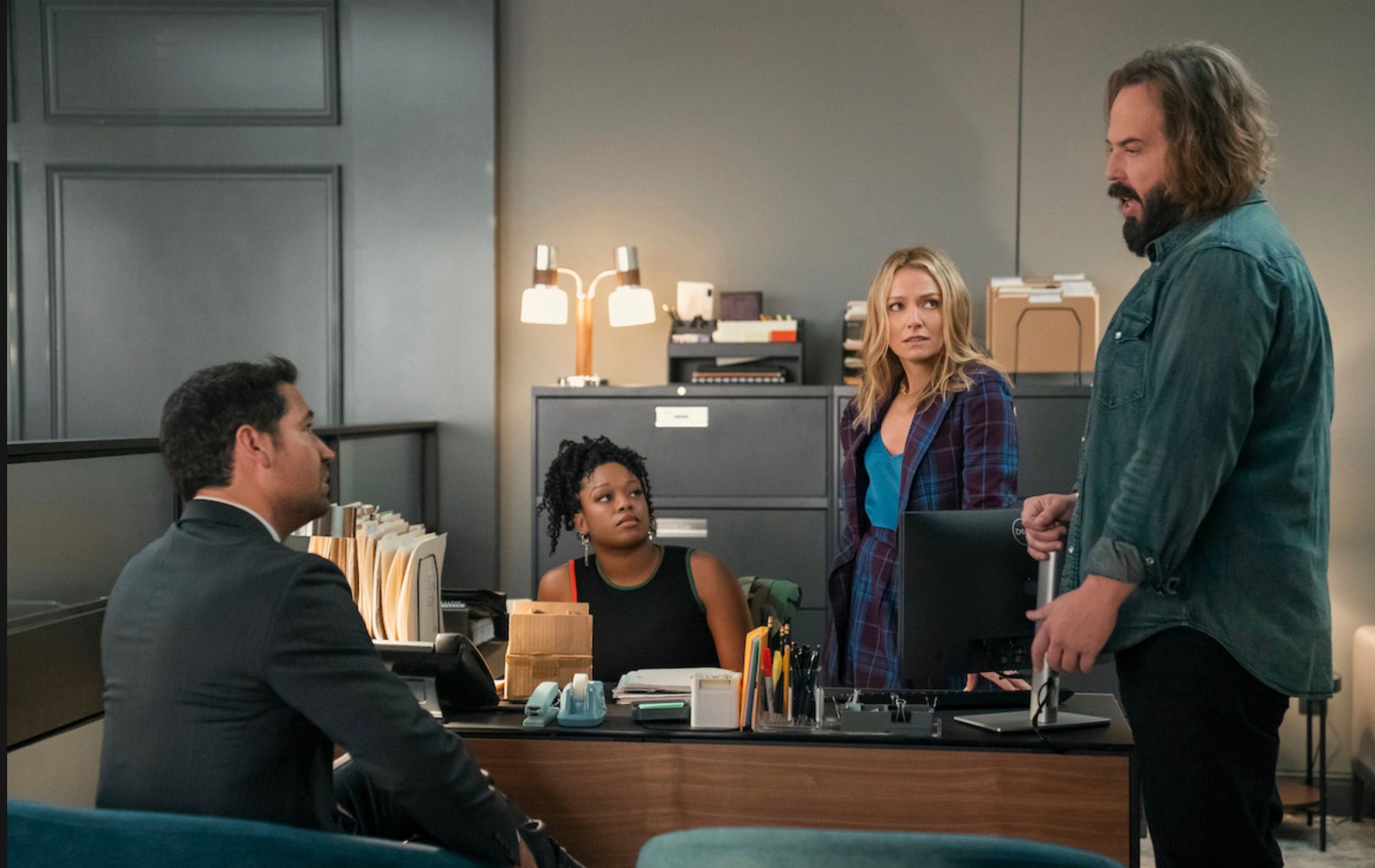The Lincoln Lawyer' Season 4 Gets a Seemingly Grim Judgment From Netflix
