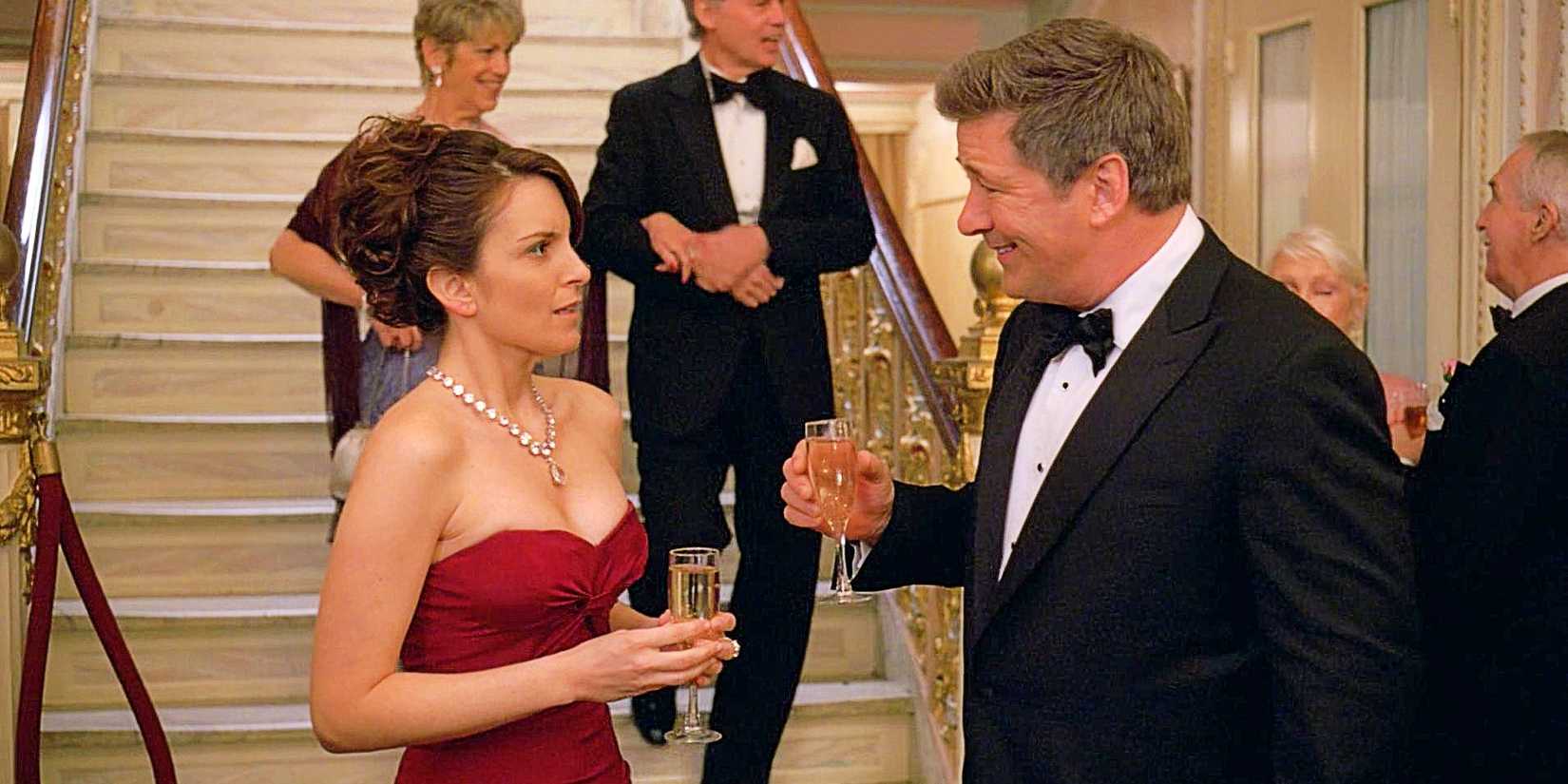 Liz Lemon and Jack Donaghy in 30 Rok "Black Tie" dressed in formal wear and having a serious conversation
