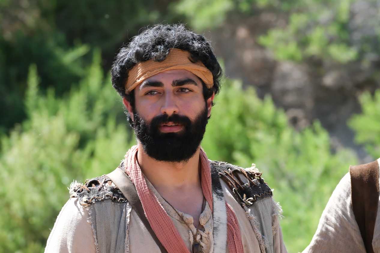 The Chosen' Star Teases Jesus' Crucifixion in a "Brutal" Season 6
