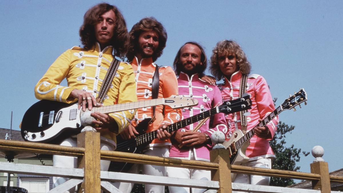 3 Classic 1970s Love Songs Perfect for Your Valentine’s Day Playlist