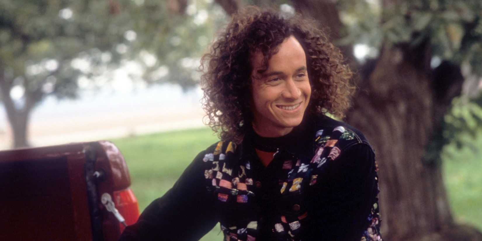 Crawl (Pauly Shore) in Son in Law