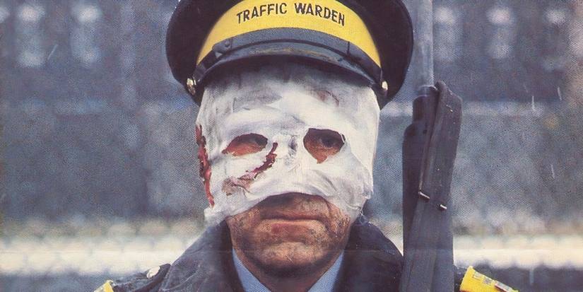 Man wearing plastic bag mask in Threads